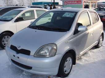 2001 Toyota Vitz