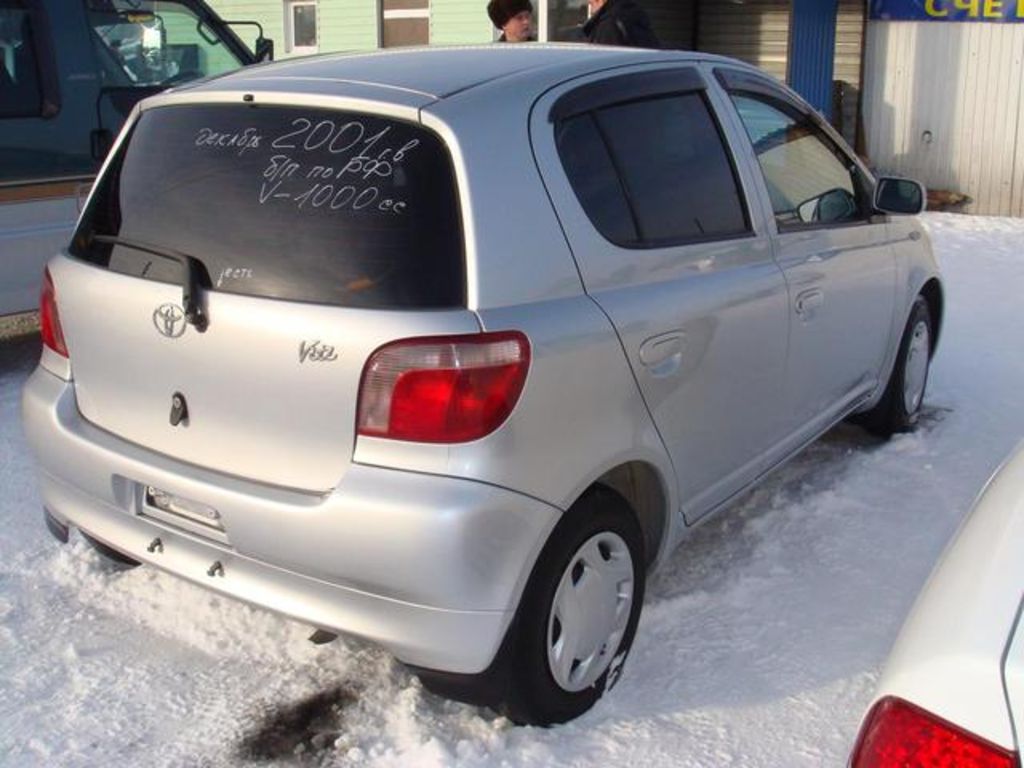 2001 Toyota Vitz