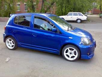 2001 Toyota Vitz