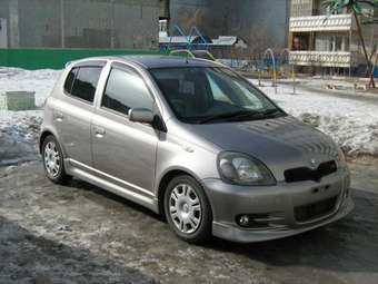 2001 Toyota Vitz