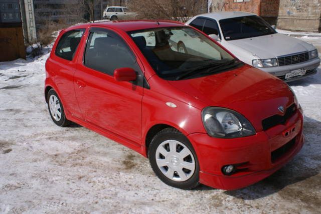 2001 Toyota Vitz