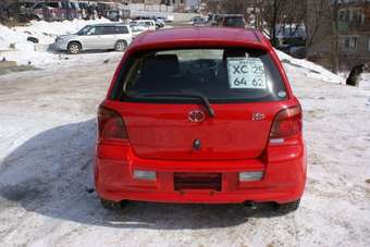 2001 Vitz