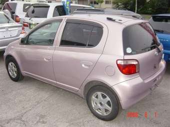 2001 Toyota Vitz