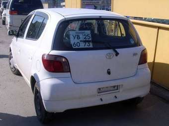 2001 Vitz