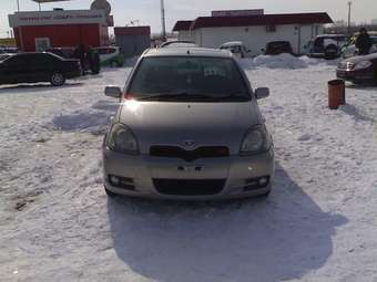 2001 Vitz