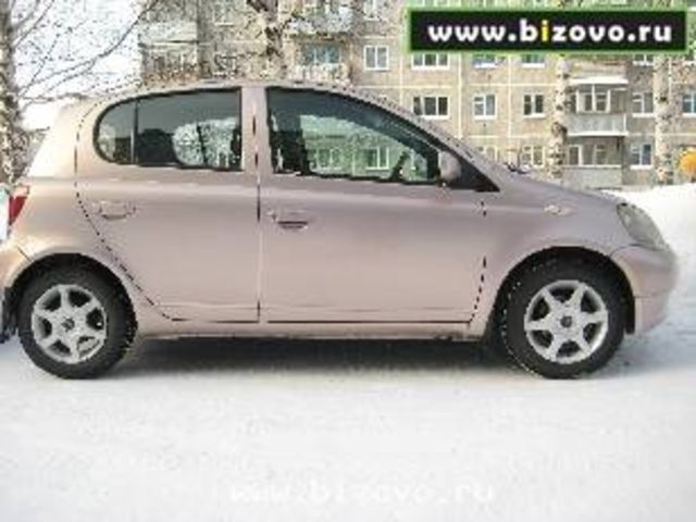 2001 Toyota Vitz