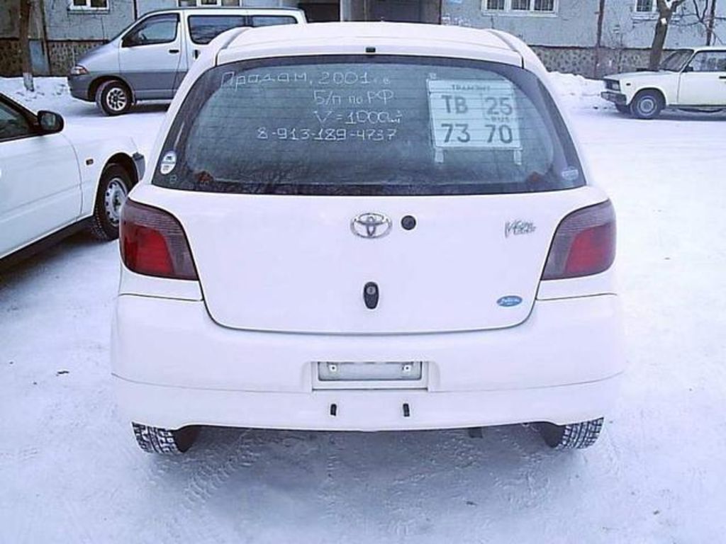 2001 Toyota Vitz