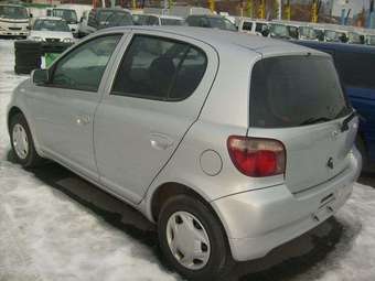 2001 Toyota Vitz