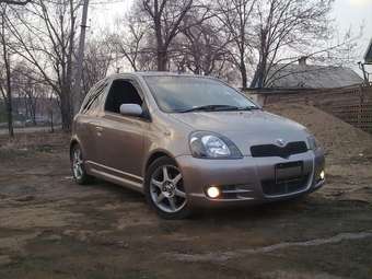 2001 Toyota Vitz