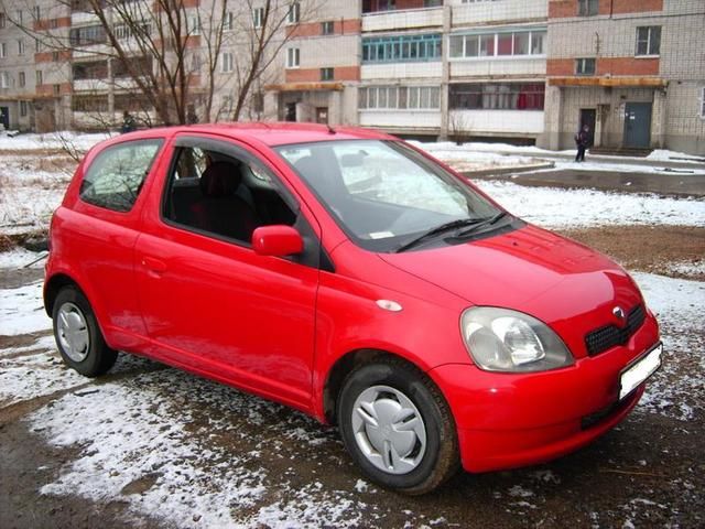 2001 Toyota Vitz