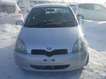 2001 Toyota Vitz