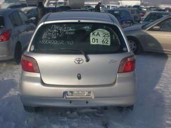 2001 Vitz