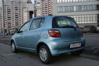 2001 Toyota Vitz