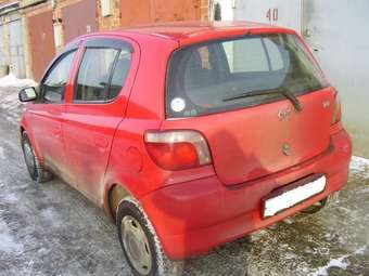 2001 Vitz