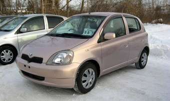 2001 Toyota Vitz