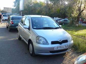 2001 Toyota Vitz