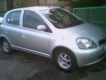 2001 Toyota Vitz