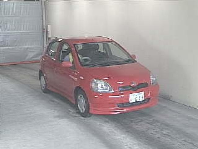 2001 Toyota Vitz Pictures