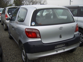 2001 Toyota Vitz