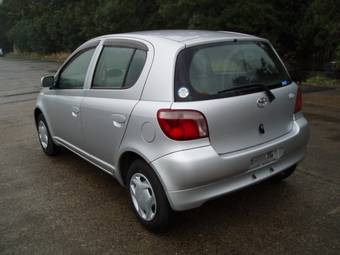 2001 Toyota Vitz Pictures