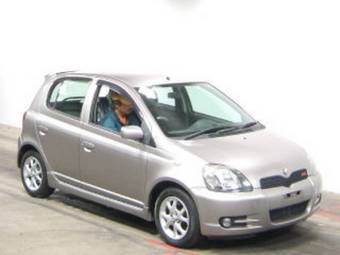 2001 Toyota Vitz Pictures