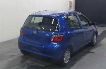 2001 Toyota Vitz Pictures