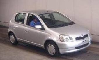 2001 Toyota Vitz Pictures