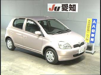 2001 Toyota Vitz Pics