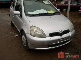 2001 Toyota Vitz Images