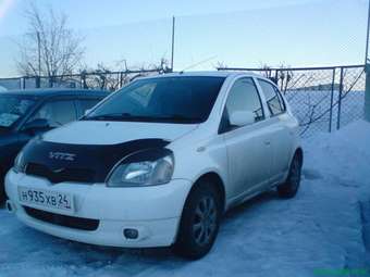 2001 Toyota Vitz Images