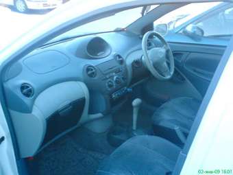 2001 Toyota Vitz Pictures