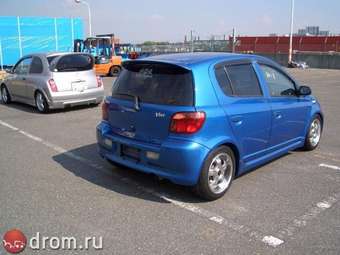 2001 Toyota Vitz Pictures