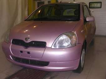 2001 Toyota Vitz Pictures