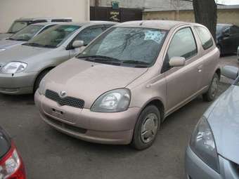 2001 Toyota Vitz Pictures