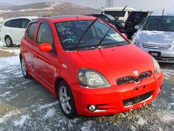 2001 Toyota Vitz Images