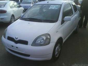 2001 Toyota Vitz Pictures