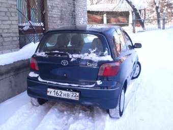 2001 Toyota Vitz Photos