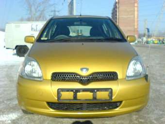 2001 Toyota Vitz Pictures