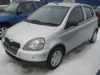 2001 Toyota Vitz Pictures