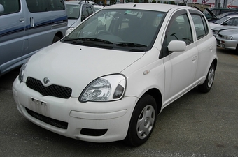 2002 Toyota Vitz