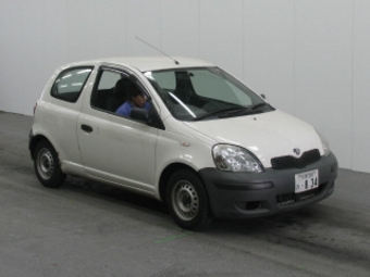 2002 Toyota Vitz