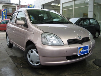 2002 Toyota Vitz