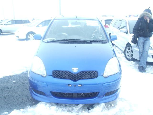2002 Toyota Vitz