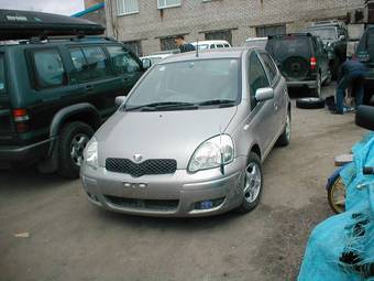 2002 Toyota Vitz