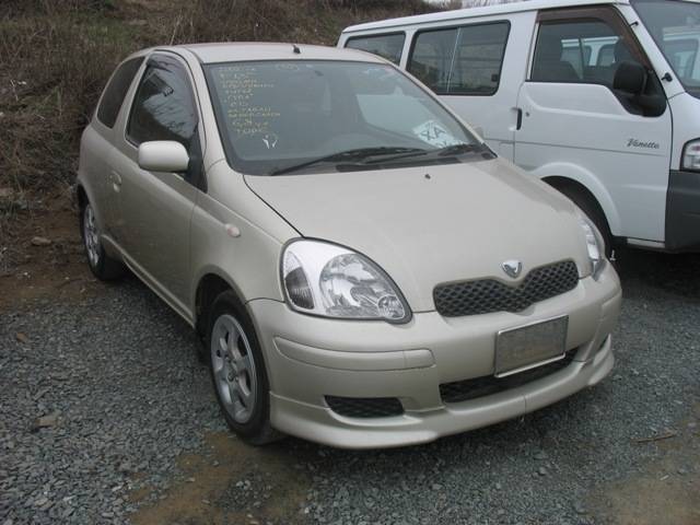 2002 Toyota Vitz