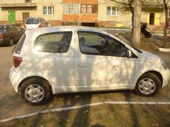 2002 Vitz