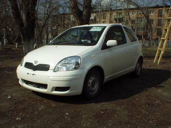 2002 Toyota Vitz