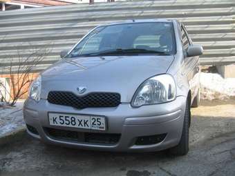 2002 Toyota Vitz