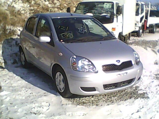 2002 Toyota Vitz