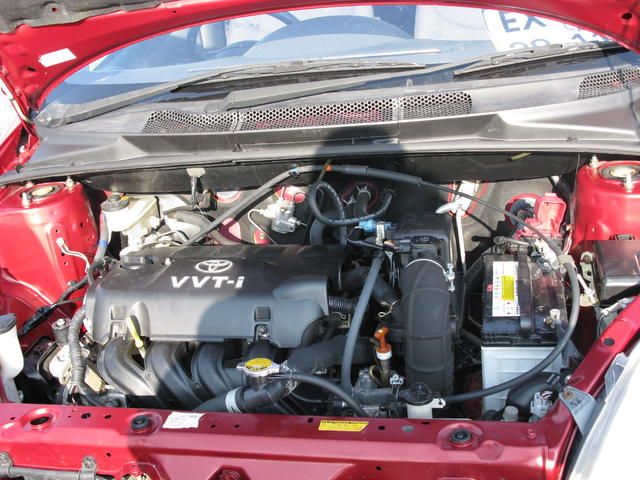 2002 Toyota Vitz